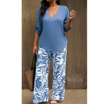 ✨🛍️Fresh Drop -  Matching Set with V-Neck Top – Vibrant Print & Relaxed Fit for Any Casual Occasion