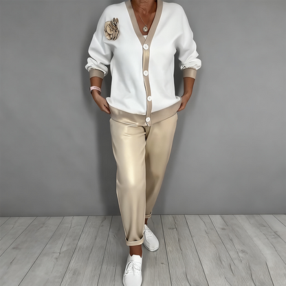New Arrival✨🌸 Long-Sleeve V-Neck Set with Elastic Waist Pants – Comfortable Fit for All-Day Wear