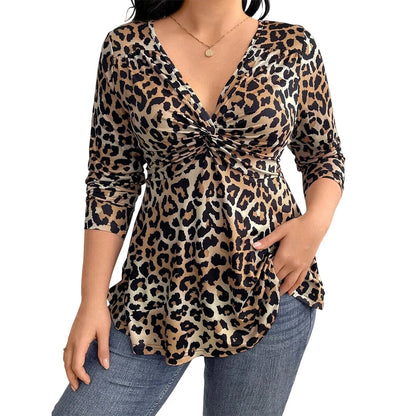 Women's Plus Size Leopard Print V-Neck Top