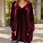 ☀️👚Seasonal Style - V-Neck Velvet Blouse with Long Sleeves – Cozy Warmth & Sophisticated Shine for Cooler Days